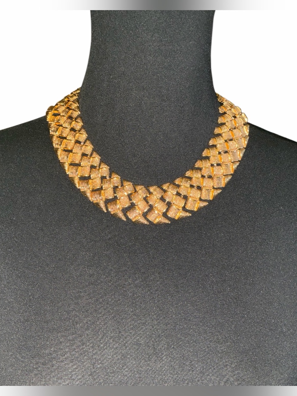 Vintage 1990 Napier Woven Goldtone Necklace